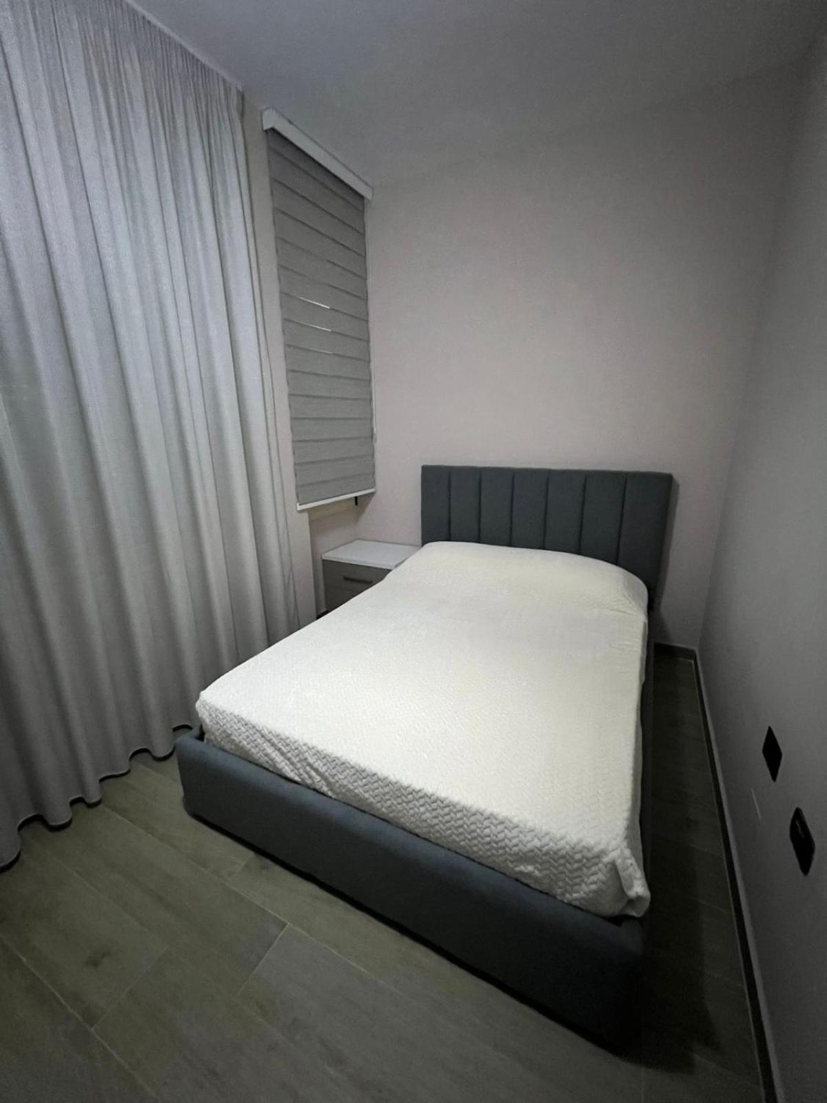 Large Apartment Vlore Luaran gambar